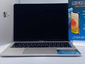 MacBook Pro Retina 13″ (A1708)