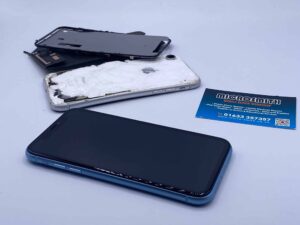 iPhone XR screen Replacement